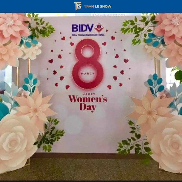 Backdrop dịp lễ thiết kế sáng tạo