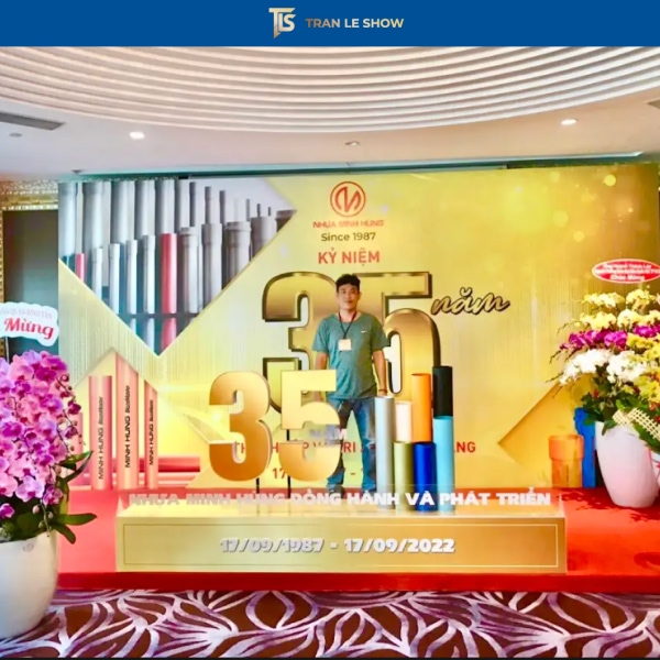 Hoàn thiện thi công backdrop hội nghị sang trọng