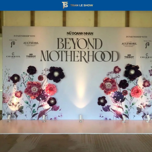 Thi công backdrop quảng bá thương hiệu nổi bật