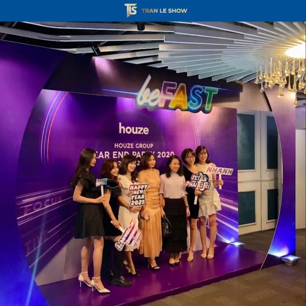 Thiết kế Backdrop phù hợp concept