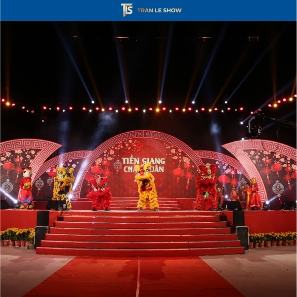 Thi công sân khấu trọn gói