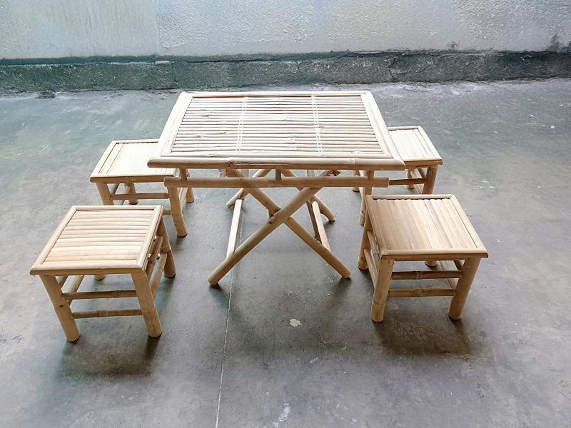 bàn tre ghế tre trang trí hội chợ