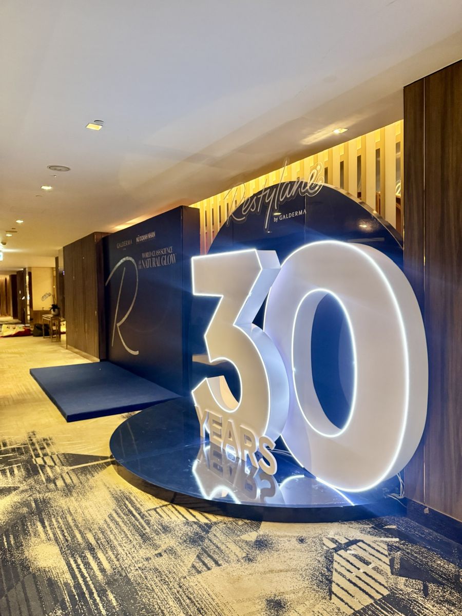 setup sự kiện nữ doanh nhân