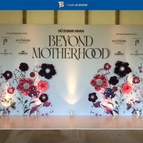 Thi công backdrop trọn gói từ thiết kế đến lắp đặt