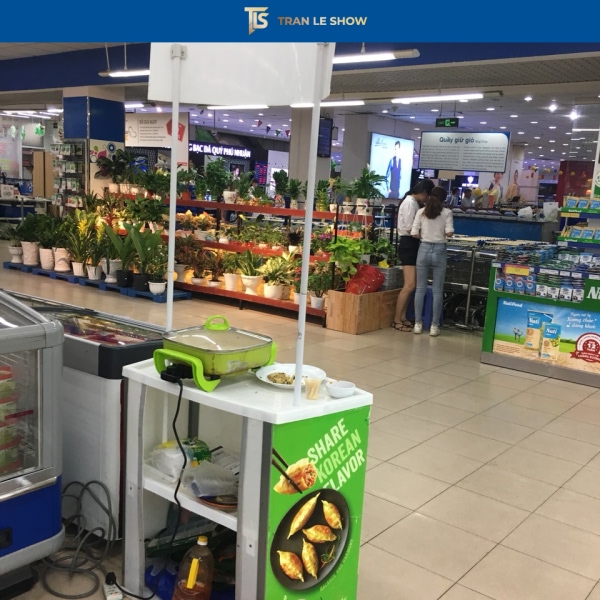 Booth di động gấp gọn phù hợp cho hoạt động marketing ngoài trời